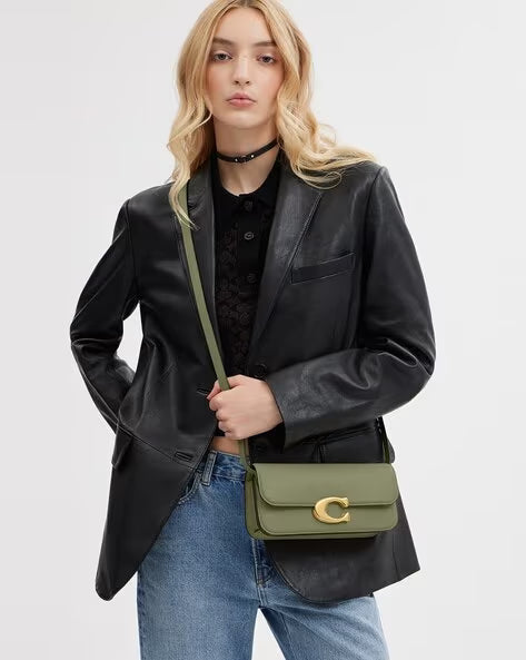 COACH Idol Shoulder Bag 23