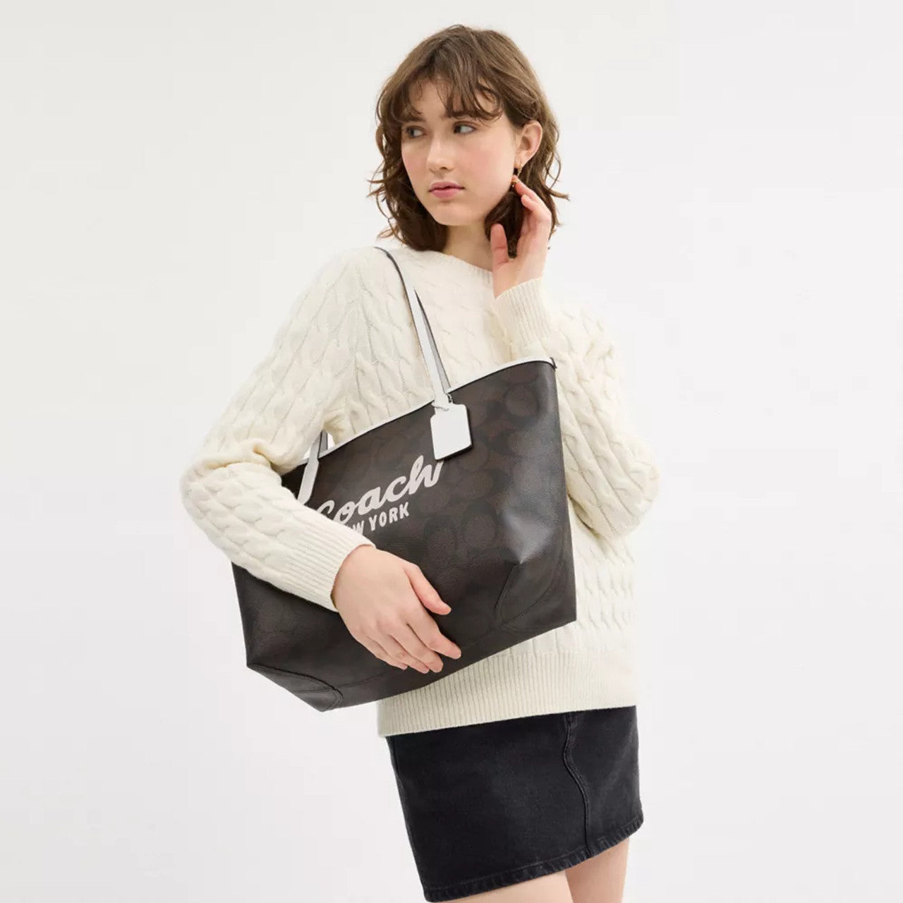 COACH City Tote Bag With Coach Graphic